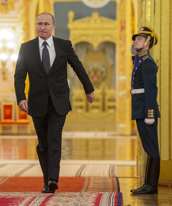 Putyin nem viccel: "Ha akarnám, két két alatt be tudnám venni Kijevet"